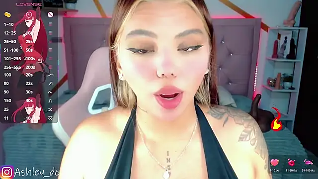 Ashley dolll online show from November 2, 9:18 pm