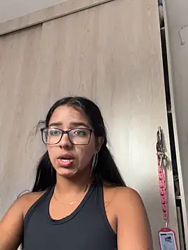 Snapshot of sofi_grisaless chatting on September 29, 10:15 pm sofi grisaless online show from September 29, 10:15 pm