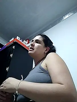 Seet Hanna online show from October 22, 2:05 am