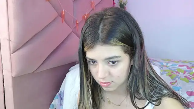 Snapshot of eva_sin18 chatting on September 17, 4:21 am eva sin18 online show from September 17, 4:21 am