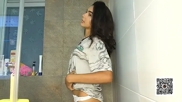 sweetlittlevenus online show from September 11, 9:37 pm