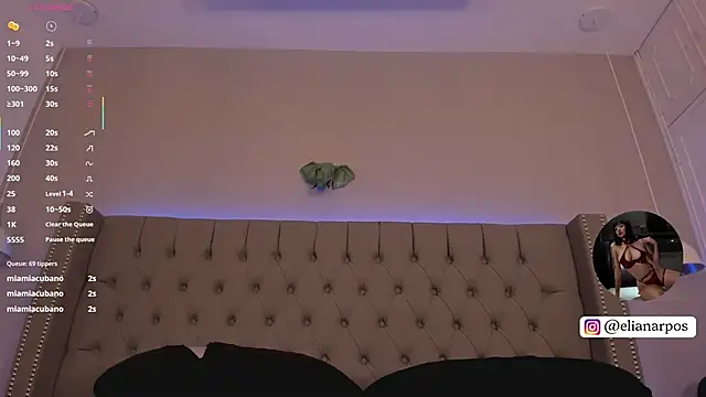 Emiliana Rios online show from October 29, 4:06 am