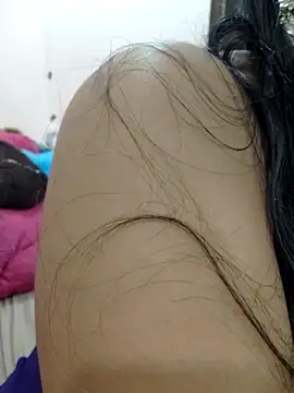 priya 00143 online show from April 19, 6:21 pm