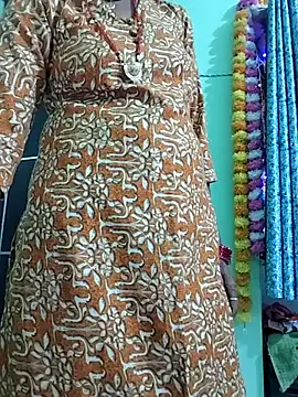 Hotty-Nidhi online show from October 14, 1:14 pm