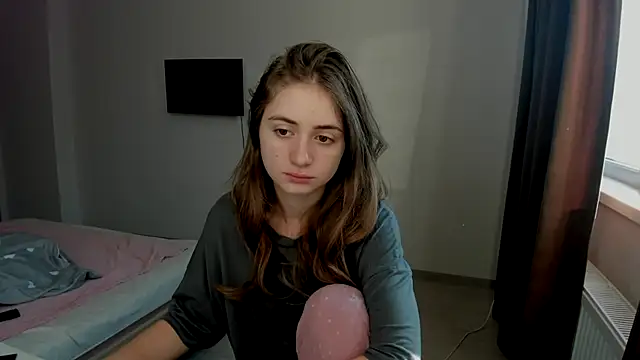 LilyHaart online show from November 6, 6:08 am