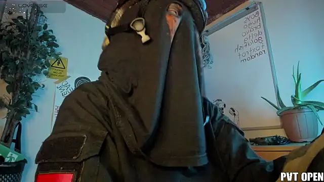 cos operator online show from February 3, 7:40 pm