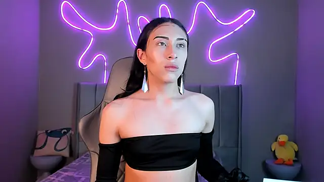 madison  rey online show from November 29, 12:42 pm