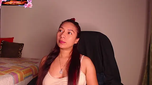 yes0225 online show from October 13, 3:25 pm