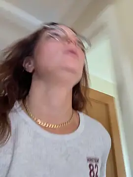 SpaceCowWhore online show from September 27, 4:14 pm