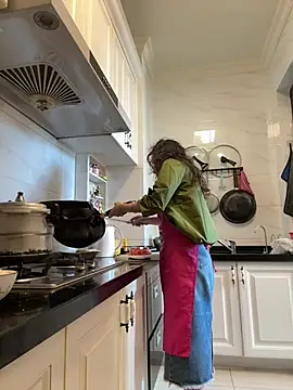 aa520uv online show from March 14, 2:45 am