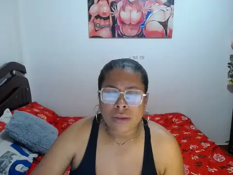 Tu-Reina online show from October 21, 2:48 am