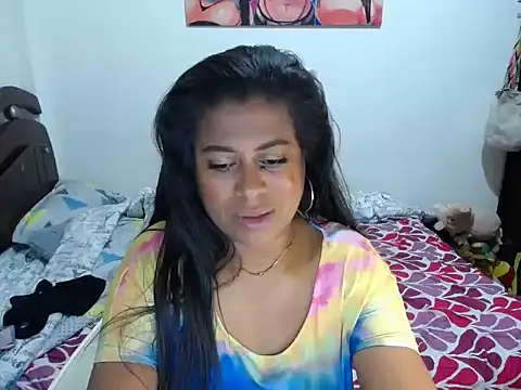 Tu-Reina online show from October 1, 2:05 am