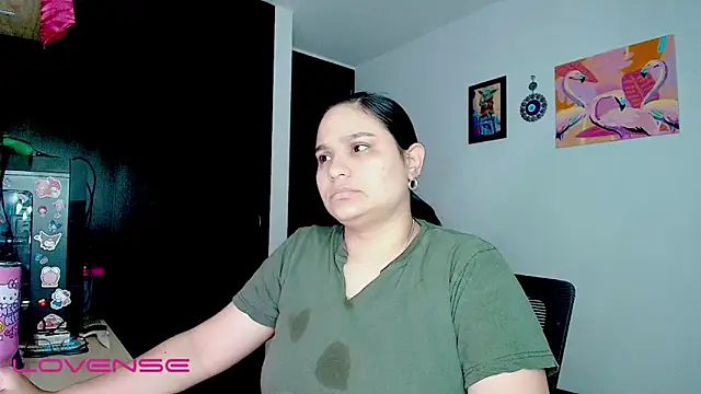 ashliecooperrr online show from November 18, 1:39 am