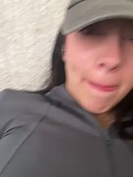 Rebbecawhite meow online show from January 31, 7:11 pm