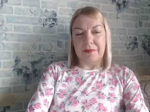 Lillia Ray online show from December 22, 11:57 am