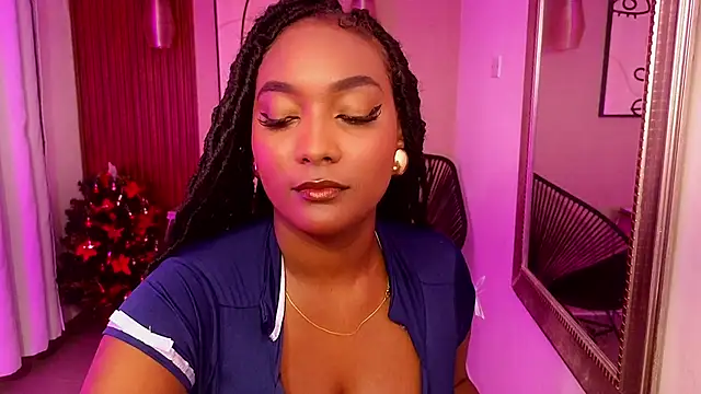 Coral Lise online show from December 4, 11:56 am