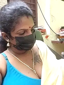 poojaa-rani online show from November 15, 5:36 pm