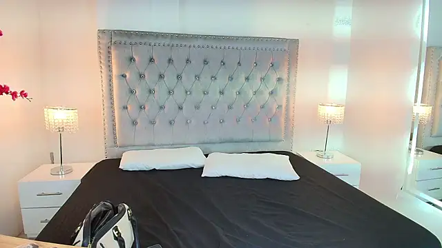 Lia adamsss online show from November 15, 4:13 am