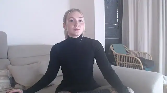 tattoobbgirl online show from November 18, 5:03 pm