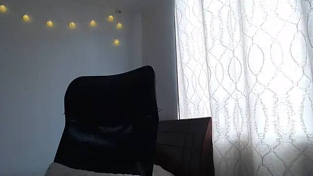 nalafoster online show from September 24, 3:33 pm