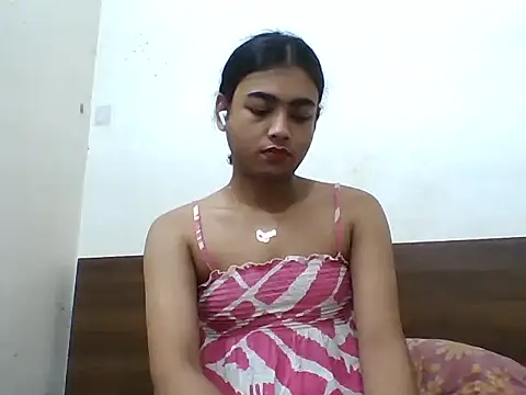 lilysstone12 online show from July 26, 8:27 pm