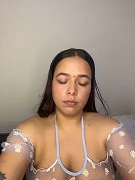 Nisha parvarti online show from November 11, 3:09 pm