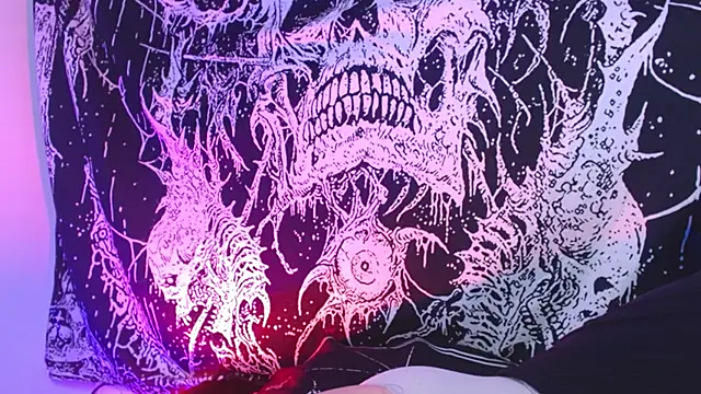 mikaskullcs online show from April 8, 10:23 pm