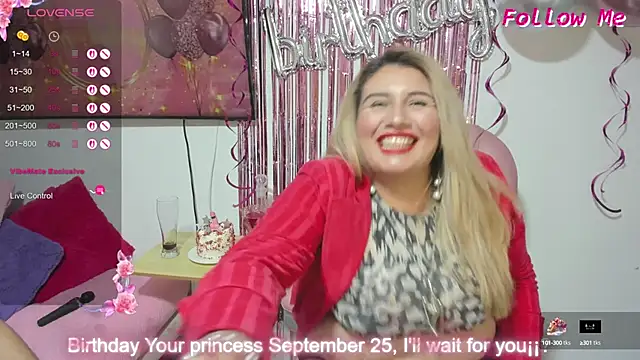 Snapshot of mailyn_baker chatting on September 27, 1:46 am mailyn baker online show from September 27, 1:46 am