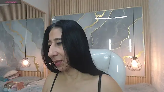 nei girl online show from November 24, 11:23 am