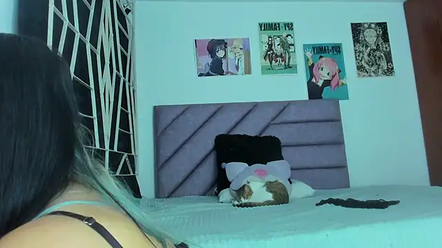 KARINNA  RAVEN online show from January 6, 12:47 am