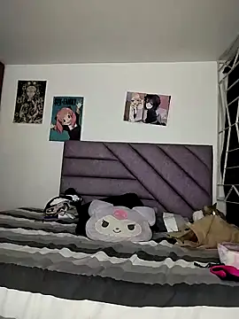 KARINNA  RAVEN online show from March 7, 2:51 am