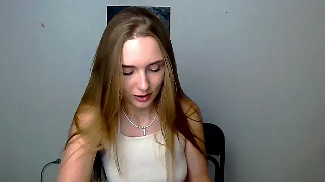 Doll Angelina online show from August 4, 5:46 am