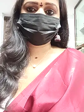 Snapshot of aparna99 chatting on October 31, 7:18 pm aparna99 online show from October 31, 7:18 pm