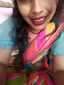 Eshna Dabral online show from November 13, 2:54 am