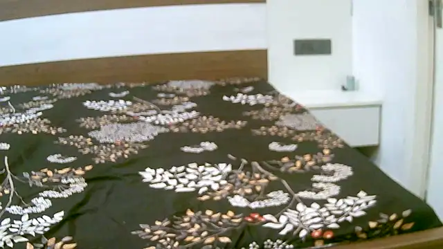 ragini m m s online show from September 23, 10:46 am