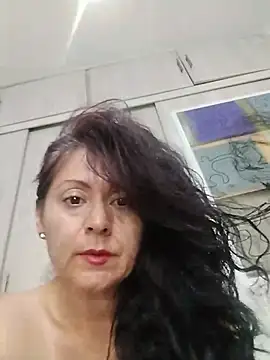 lunadicty online show from May 15, 11:29 pm