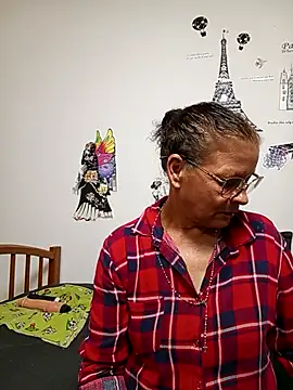 katrina perez online show from February 28, 11:04 pm