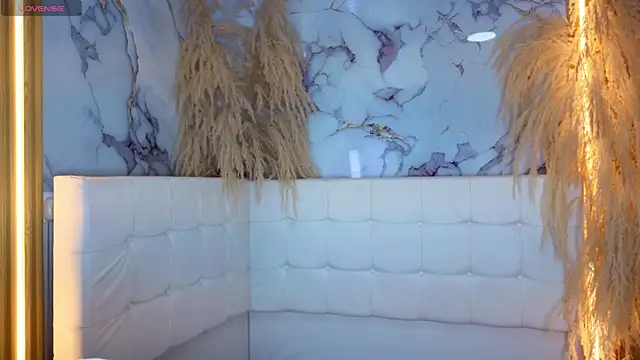 Cerecitaa02  online show from April 21, 1:42 am