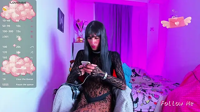 SkylerBennet online show from February 22, 3:40 am