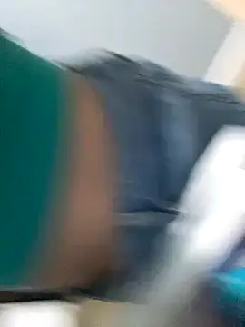 Snapshot of bankruptbabe chatting on October 13, 10:34 pm bankruptbabe online show from October 13, 10:34 pm