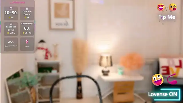 LunaBelle1984 online show from November 22, 3:37 pm