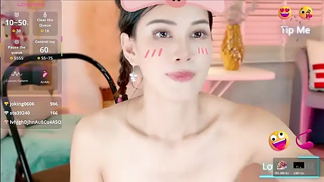 LunaBelle1984 online show from December 4, 5:03 pm