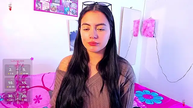 mialeia01 online show from October 29, 12:31 pm