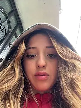 Baby  Otaku online show from March 17, 8:13 pm