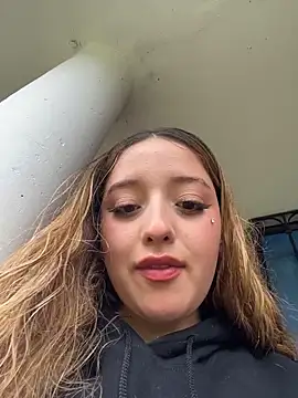 Baby  Otaku online show from April 5, 9:14 pm