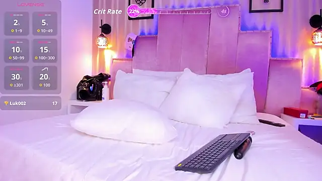 SamanthaAdele online show from October 5, 12:32 pm