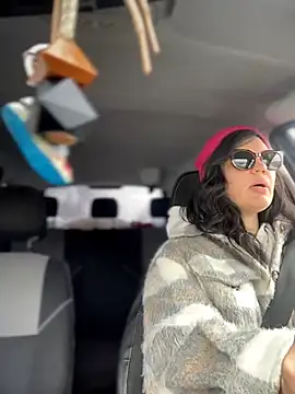 MeekyRich online show from April 17, 3:08 am