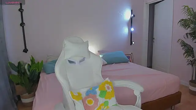 Sowetly online show from April 16, 1:28 am