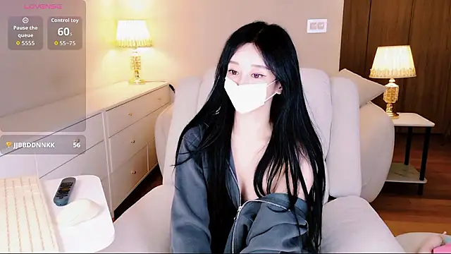 hotseah online show from October 23, 12:33 pm