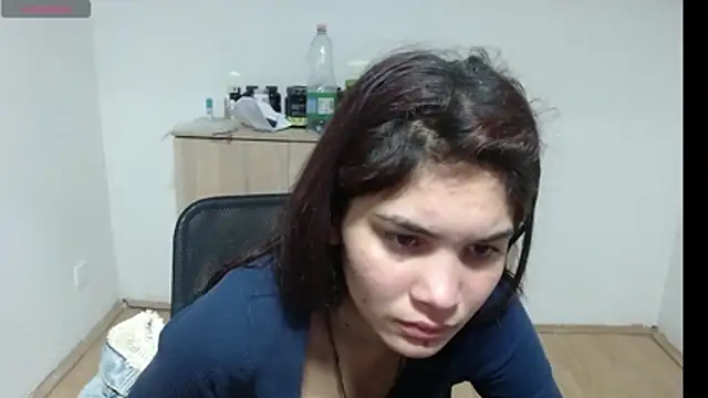 MalloryMyers online show from November 6, 8:04 pm